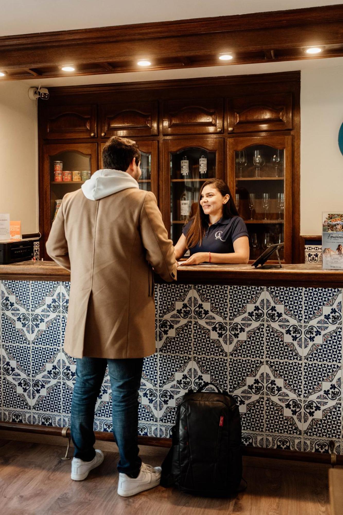 Casa Asturias Otel Ensenada Dış mekan fotoğraf